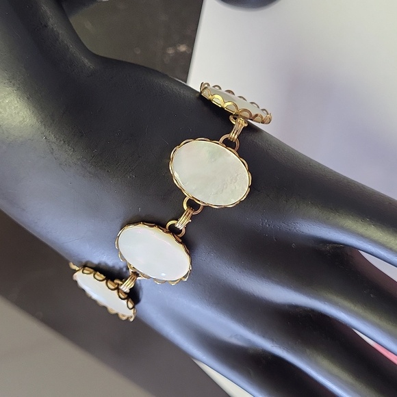 Vintage costume bracelet - Picture 2 of 4